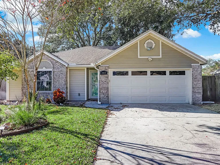2415 Will Hardee Rd — Photo 5