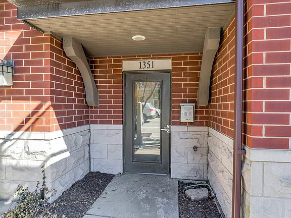 2nd image of 1351 S Halsted St Unit 106