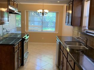6923 Fox Knoll Ln, Humble, TX 77338