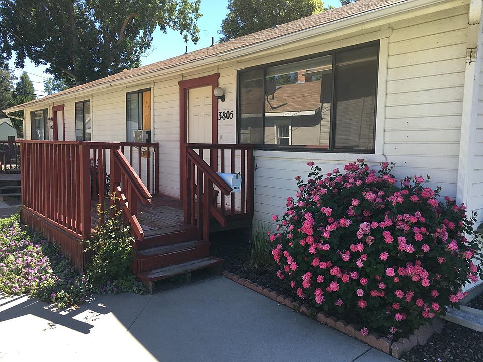 Front of duplex