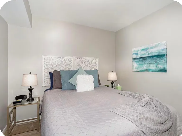 556 Allison Dr — Photo 14