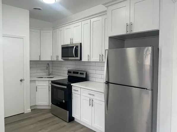 (undisclosed Address), Bronx, NY 10466