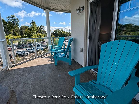 3rd image of 25 Pen Lake Point Rd #316