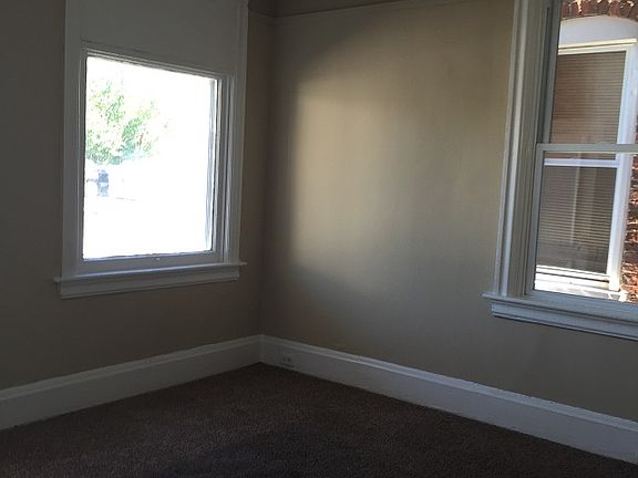 3rd image of 112 Buena Vista Ave