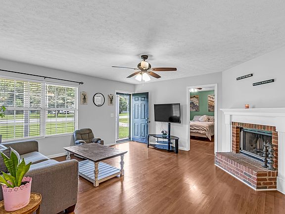 5th image of 7426 Lone Eagle Dr