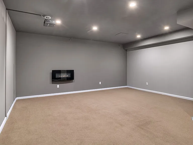 10410 NE 12th St #106 — Photo 24