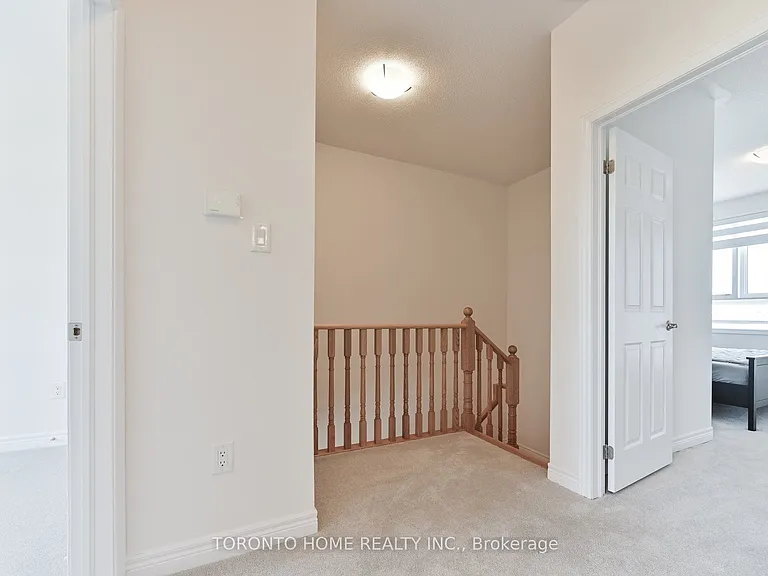 113 Mumbai Dr — Photo 23