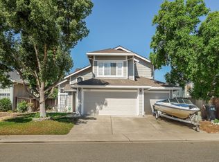 8224 Hardester Dr, Sacramento, CA 95828