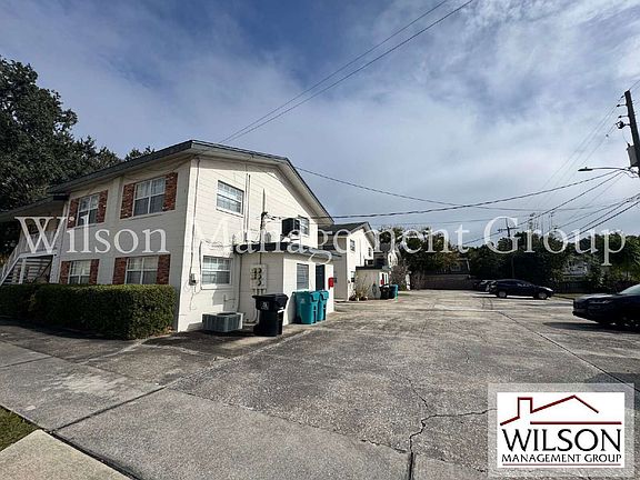 2nd image of 210 E Yale St APT A