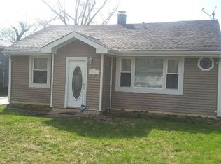 1252 River Dr, Calumet City, IL 60409