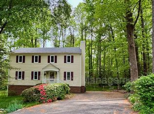 4203 Country Spring Ln, North Chesterfield, VA 23236