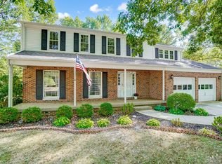 579 Hickory Pl, Circleville, OH 43113