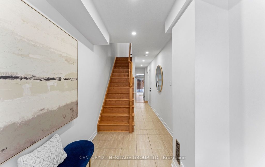 1548 Winville Rd, Pickering, ON - View 4