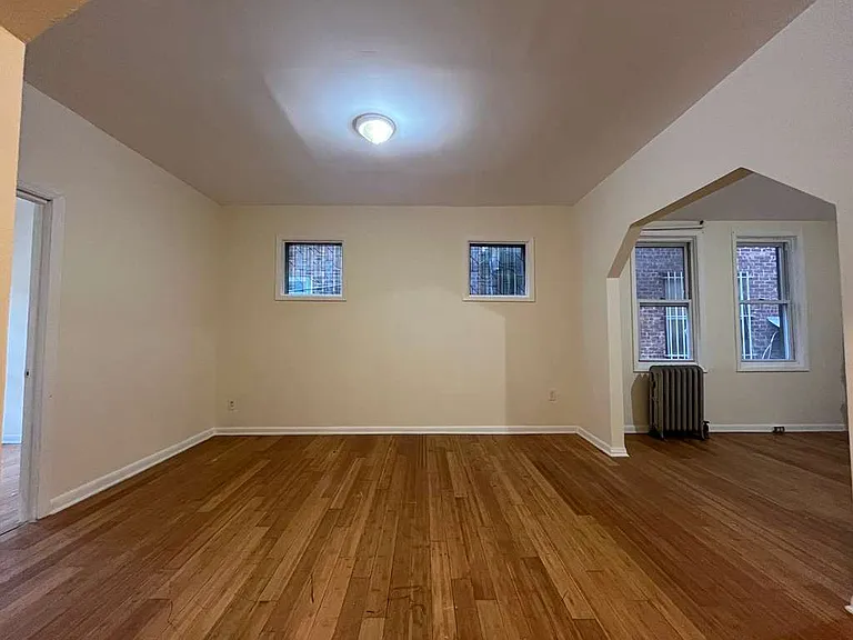 180 Bergen Ave #2 — Photo 11
