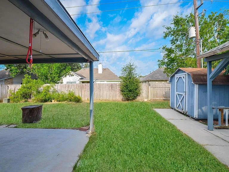3722 Brier Gardens Dr — Photo 45