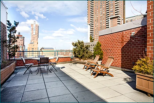 Sold by Corcoran | media 6