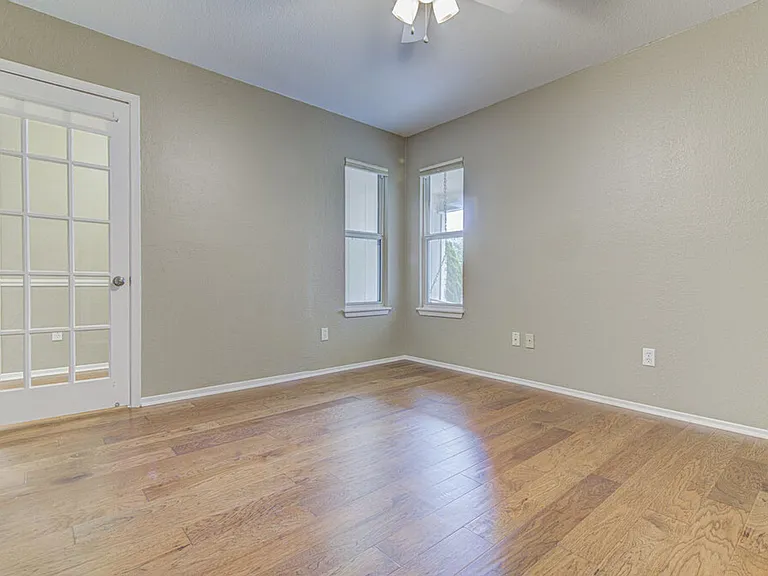 12430 Wycliff Ln — Photo 9
