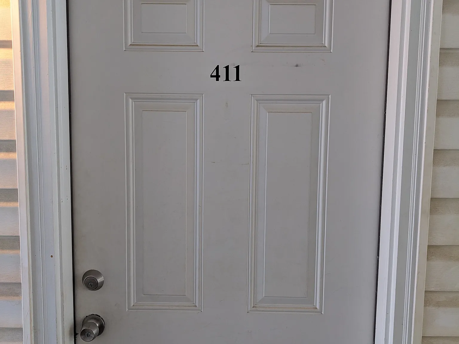 1 bed, 700 sqft, $1,000 — Photo 3