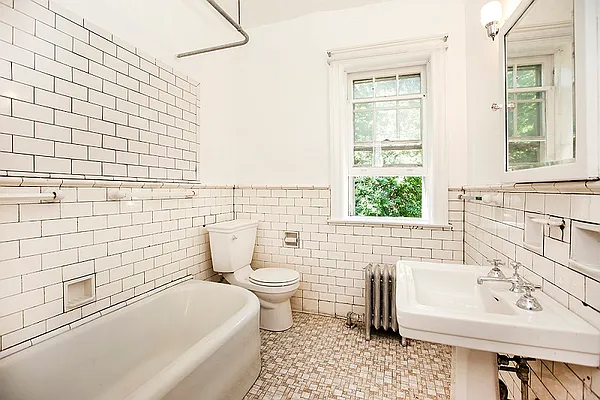 Rented by Gomez Group LLC | media 18