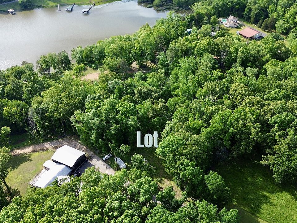 1st image of 84 Lakeview Dr