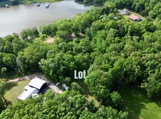 84 Lakeview Dr, Eva, TN 38333