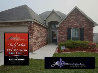 42350 Pebblestone Ave, Prairieville, LA 70769