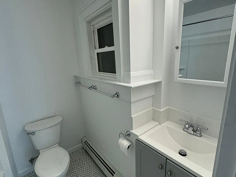 214 Merriman Rd #1-7 — Photo 13