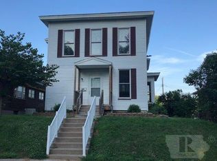 408 S Gunnison St, Burlington, IA 52601