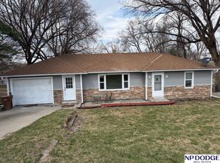2612 W Chandler Rd, Bellevue, NE 68147