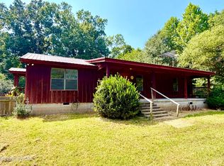 319 Ozier Rd, Pinson, TN 38366