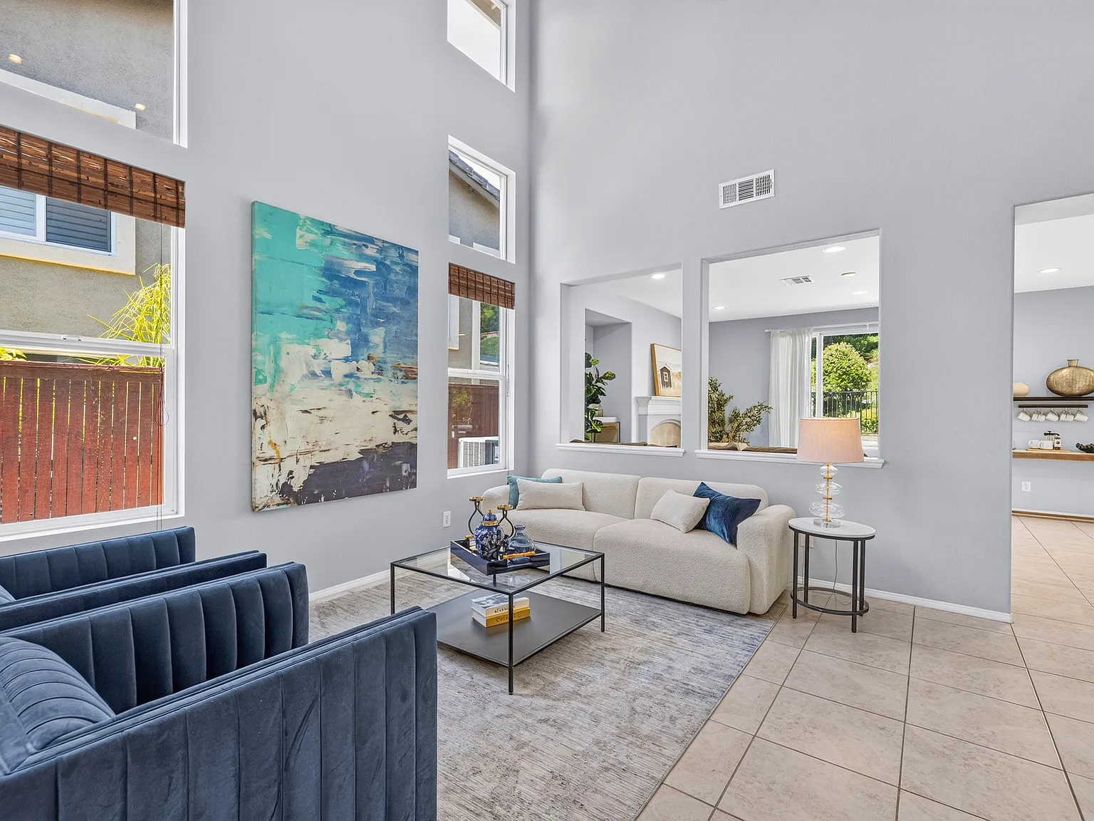 4 bed, 2632 sqft, $6,000 — Photo 4