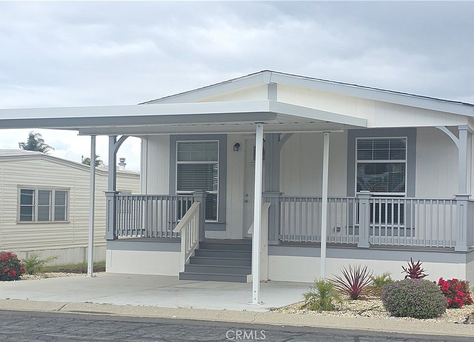 1st image of 765 Mesa View Dr #6
