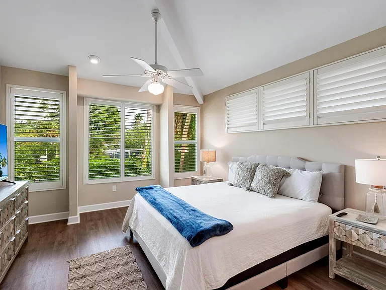 5169 Oxford Dr — Photo 19