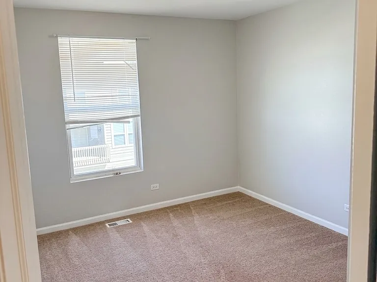 1513 Bristol Ln #4 — Photo 7