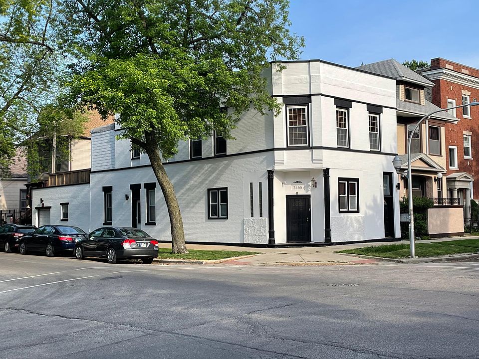 1st image of 2455 N Sawyer Ave APT 1R