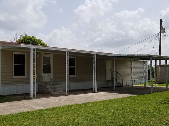 3rd image of 64 N Aztec Cove Dr