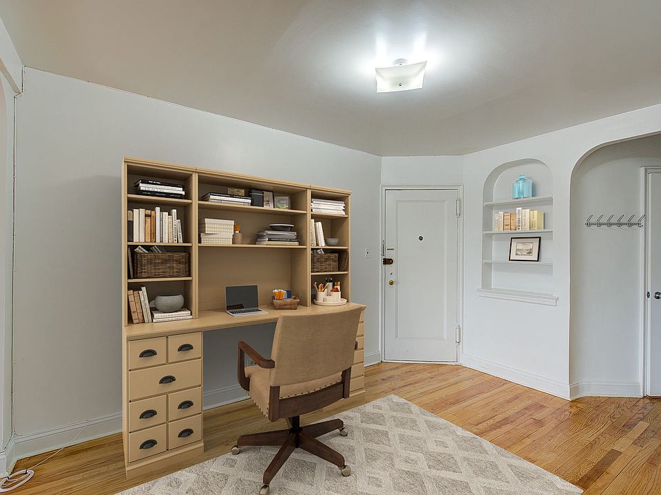 1st image of 106-15 Queens Blvd #5WW