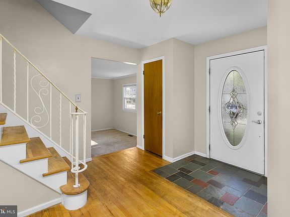 5th image of 4 Arlington Rd