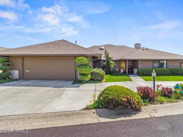 101 N 48th Ave APT 24B, Yakima, WA 98908