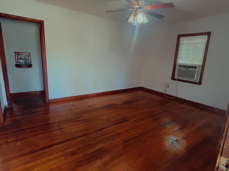 104 Richard Ave — Photo 9
