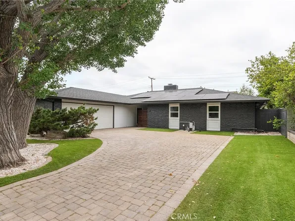 521 W Memory Ln, Santa Ana, CA 92706
