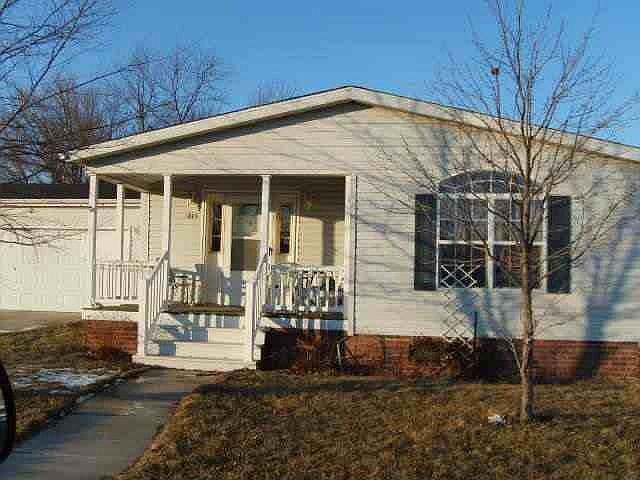 1st image of 3824 Harry Ave