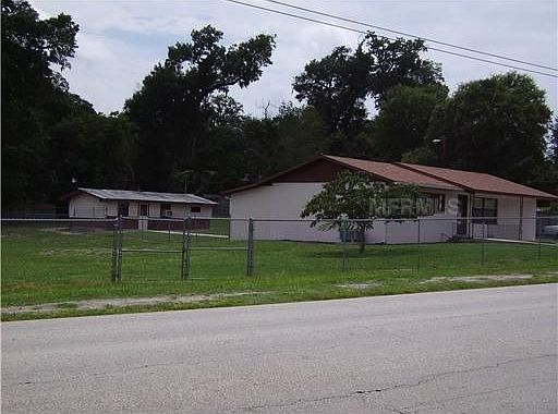 2nd image of 314 W Blue Springs Ave