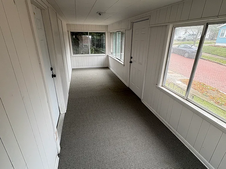 1449 Laffer Ave — Photo 2