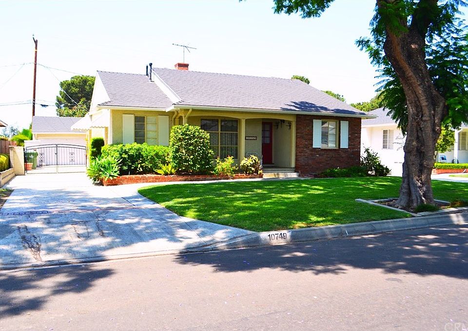 1st image of 10749 Grovedale Dr
