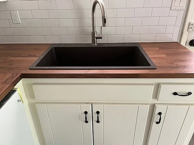 Large kitchen sink