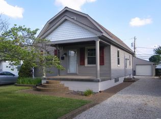 818 Allens Ln, Evansville, IN 47710