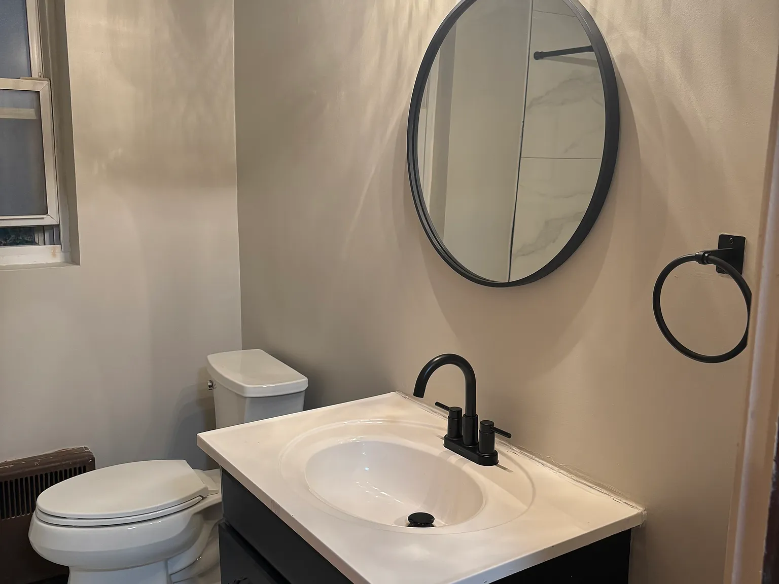 4 bed, 1400 sqft, $1,850 — Photo 2