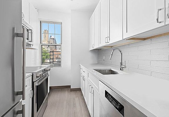 4th image of 99 Joralemon St APT 6B