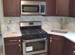 204 N 6th St, Newark, NJ 07107